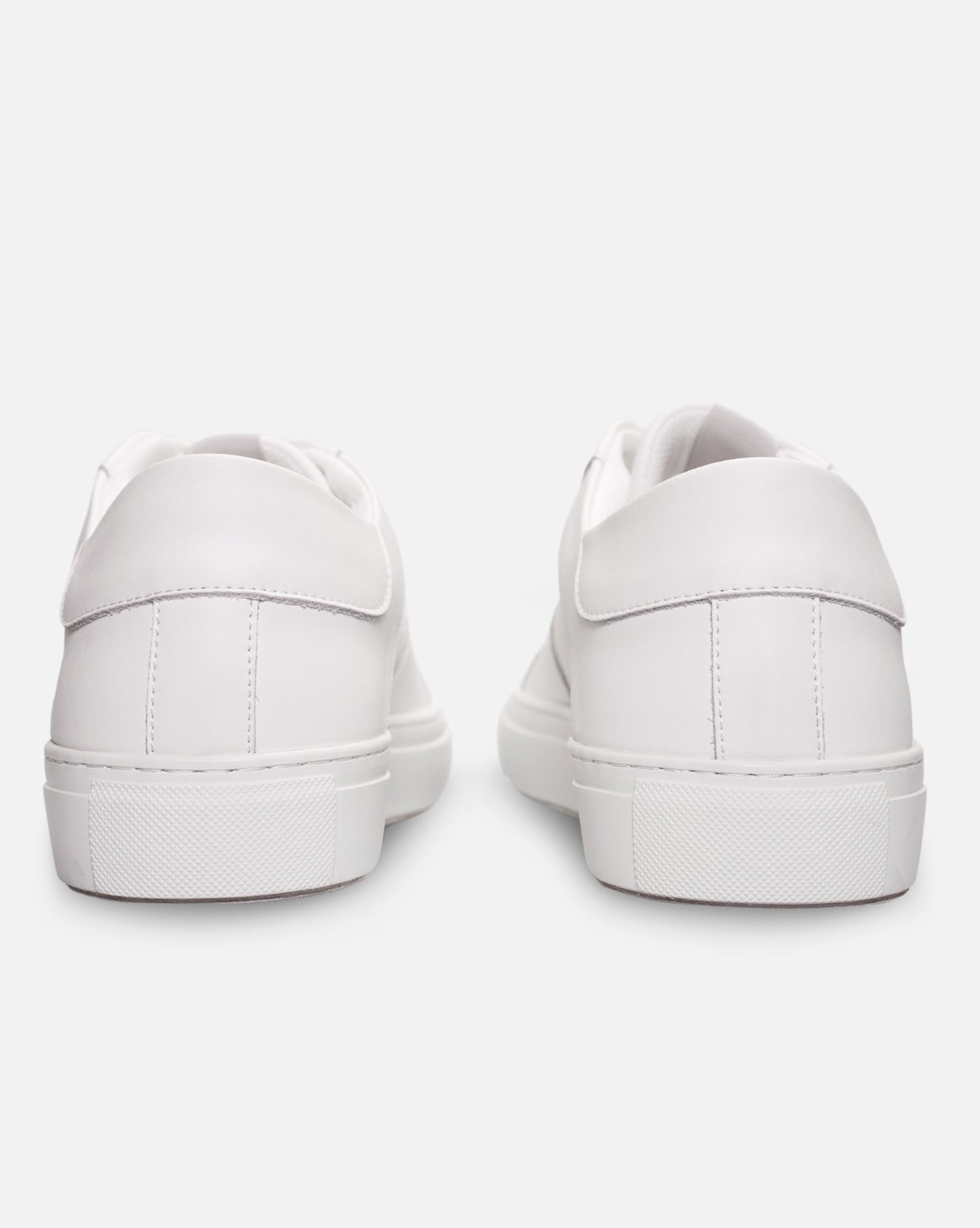 Skylar 2.0 Low Top Sneaker - Triple White